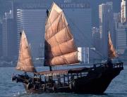 ChineseJunk_HongKongHarbor_v2.jpg ChineseJunk_HongKongHarbor_v2.jpg